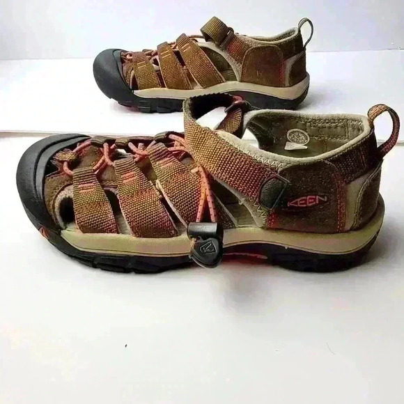 KEEN Youth Newport H2 Waterproof Hiking Sandals Sz 4 - Picture 9 of 12